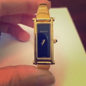 Gucci 1500L Vintage Watch.